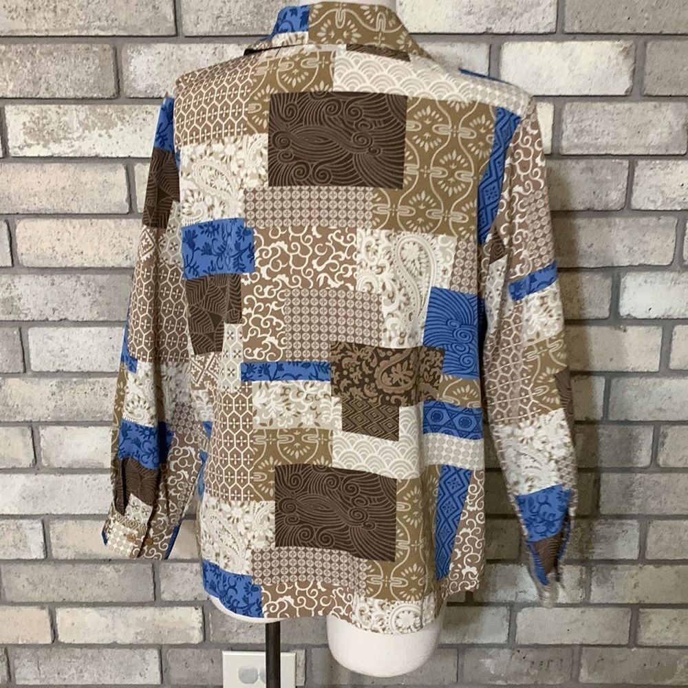 3for$20 button front blouse pl - Picture 3 of 4